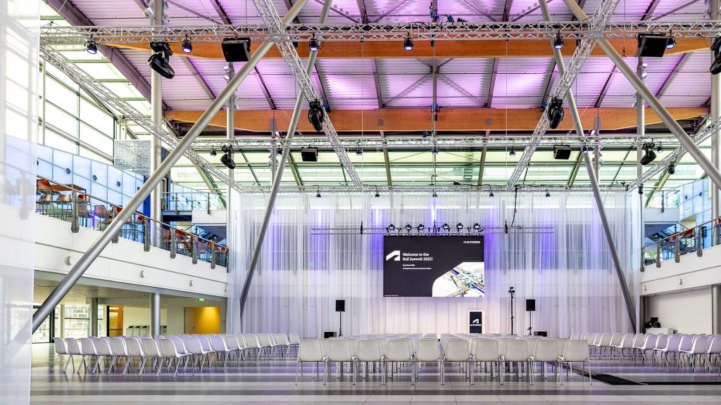 Autodesk Rail Summit STR8